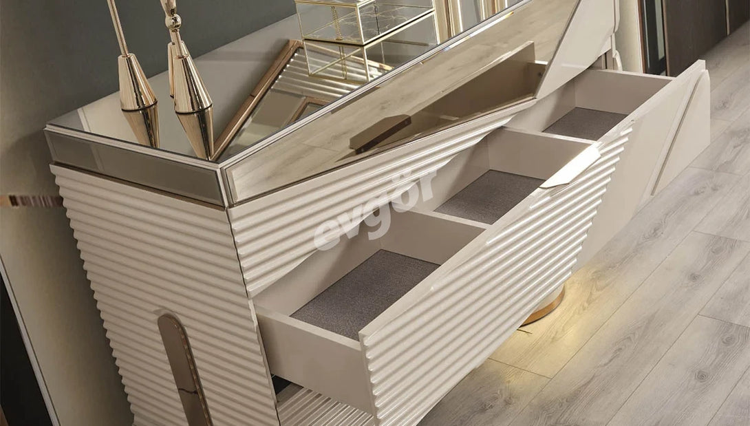 Carlo Lüks Yemek Odası