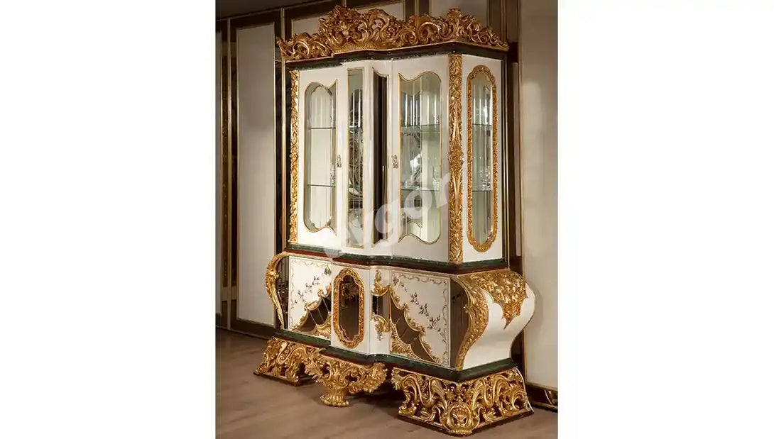 Hümeyra Varaklı Klasik Yemek Odası