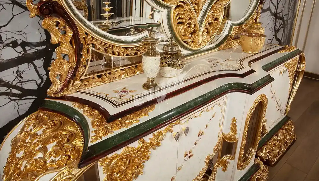 Hümeyra Varaklı Klasik Yemek Odası